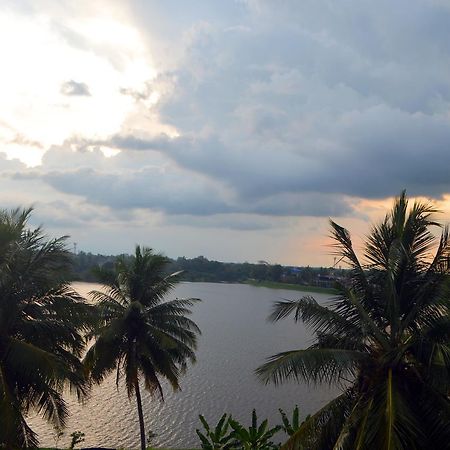 Diamond Lake Tourist Rest Anuradhapura Luaran gambar