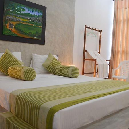 Diamond Lake Tourist Rest Anuradhapura Luaran gambar