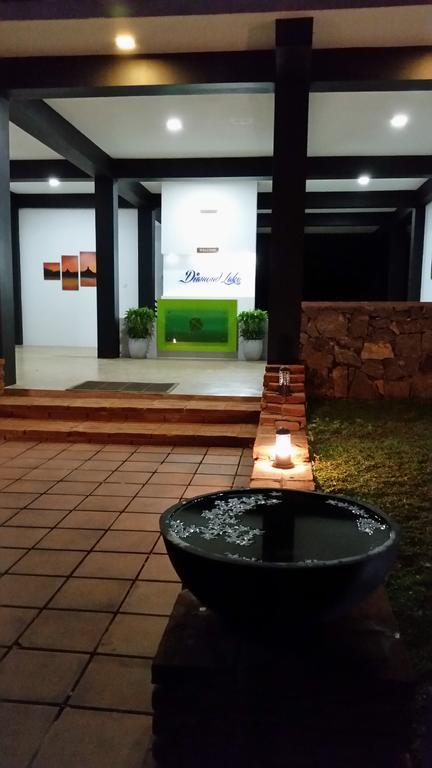 Diamond Lake Tourist Rest Anuradhapura Luaran gambar