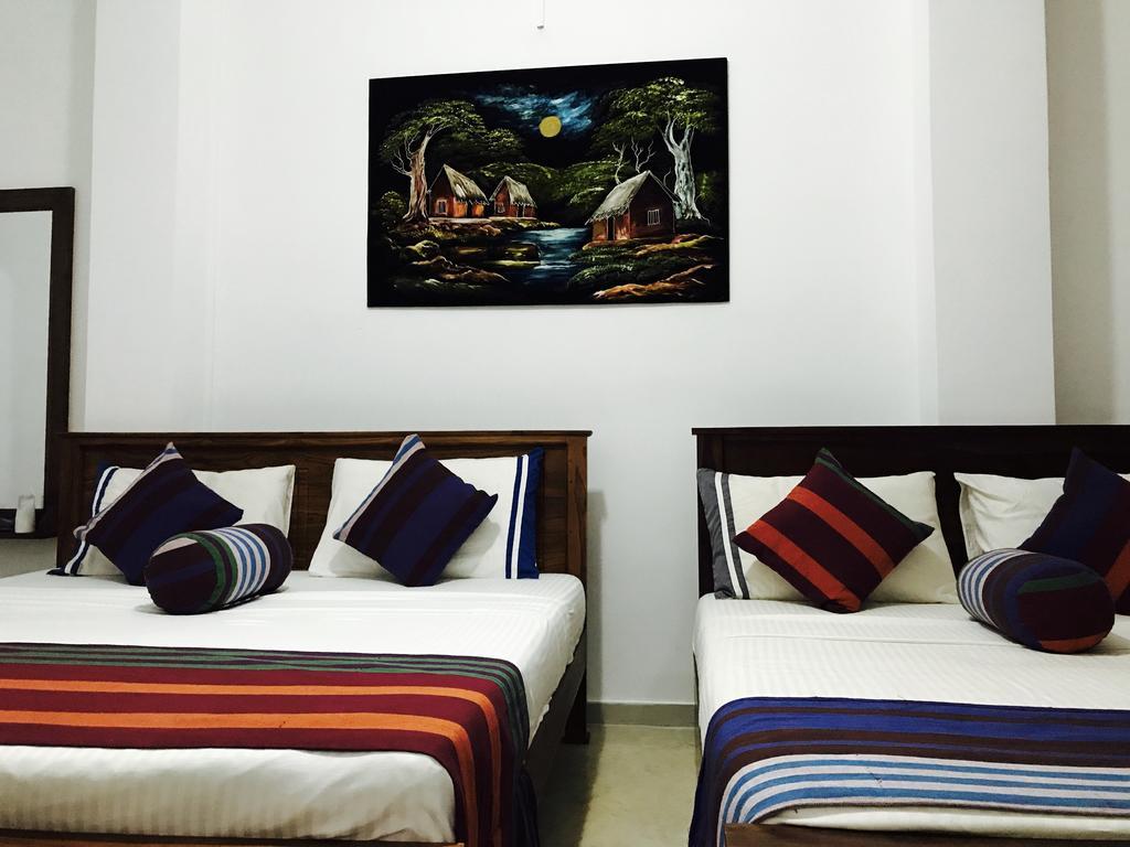 Diamond Lake Tourist Rest Anuradhapura Luaran gambar